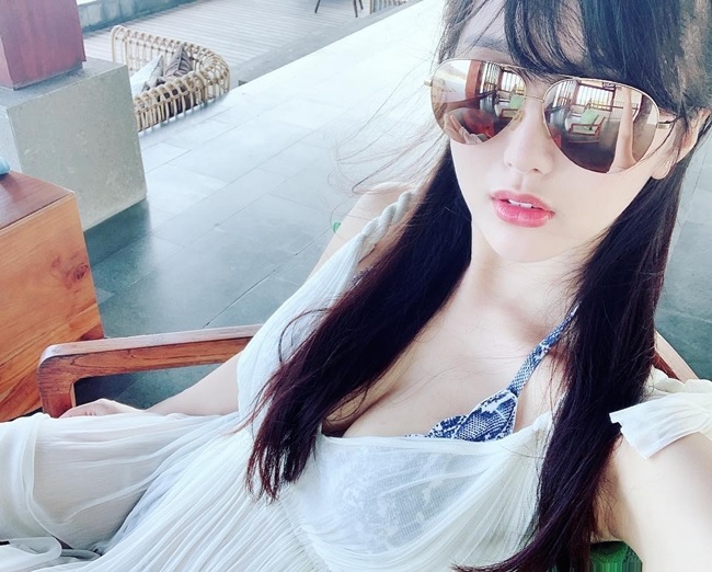 Phim điện ảnh Hong Kong 18+ có nữ chính lộ ảnh nóng, gây sốc khi tiết lộ 1 bí mật - Ảnh 8.