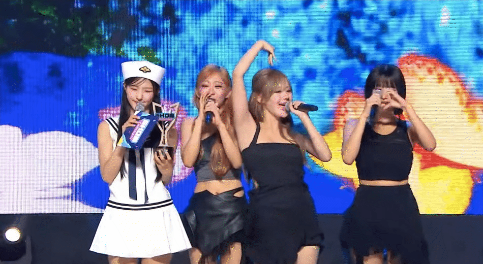 Nhóm nữ “BLACKPINK 2.0” được kỳ vọng cao nhưng cũng không thoát khỏi “khủng hoảng hát live"- Ảnh 7.