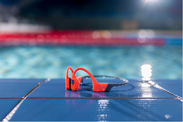 Shokz OpenSwim Pro - tai nghe Bluetooth tích hợp MP3 32GB chuyên dụng cho bơi, đạp, chạy- Ảnh 1.