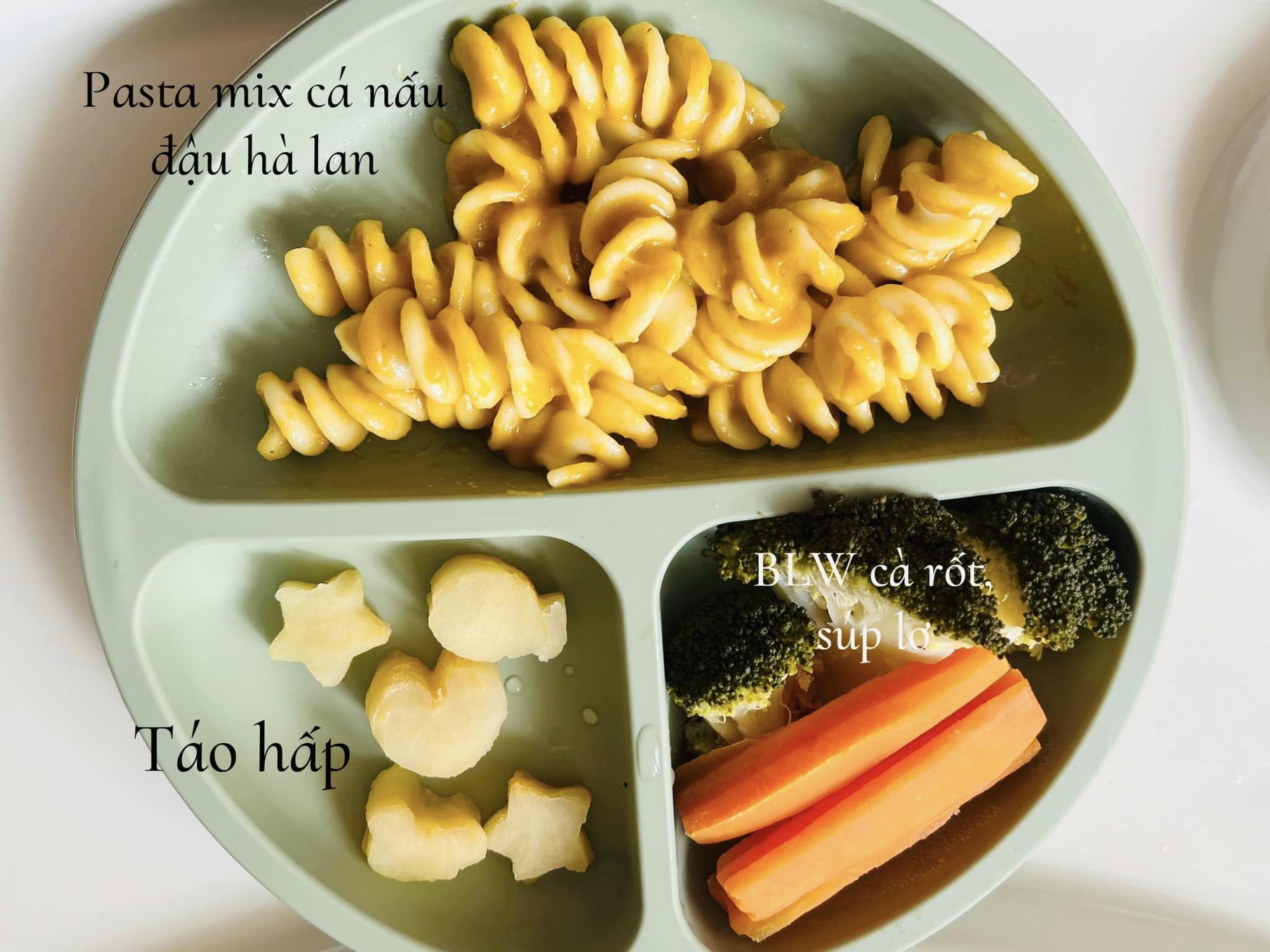 Mất ăn mất ngủ vì vụng về không biết nấu ăn cho con, mẹ 2k tập nấu và thành quả khiến nhiều người ngỡ ngàng- Ảnh 17. Mất ăn mất ngủ vì vụng về không biết nấu ăn cho con, mẹ 2k tập nấu và thành quả khiến nhiều người ngỡ ngàng- Ảnh 17.