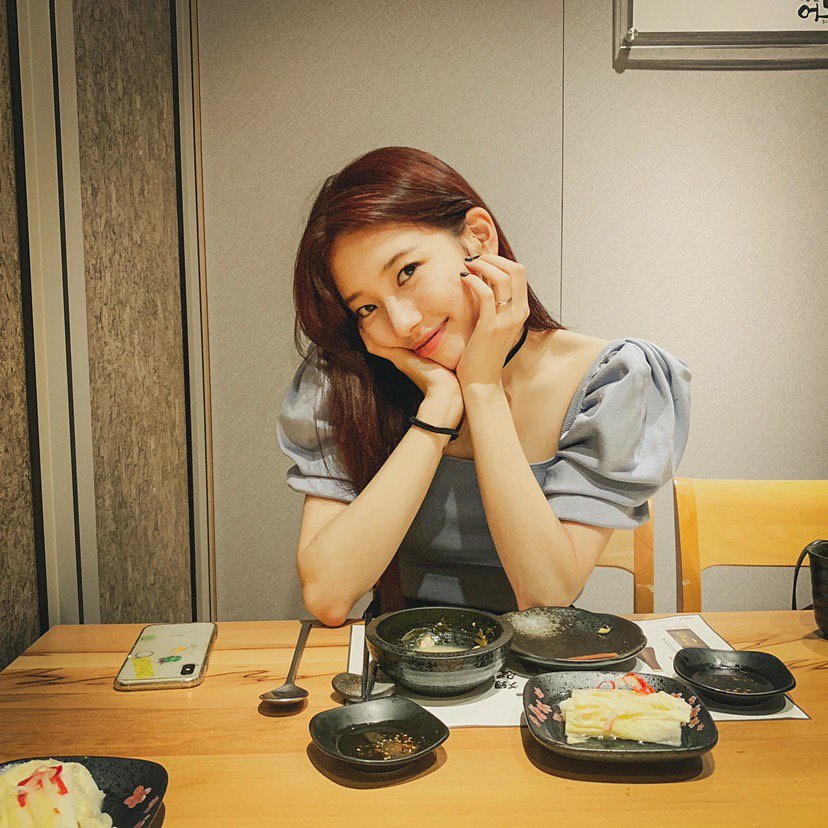 “Tình đầu quốc dân” Bae Suzy da căng mịn, ít nếp nhăn nhờ 3 kiểu ăn uống đơn giản mà hiệu quả - Ảnh 4.