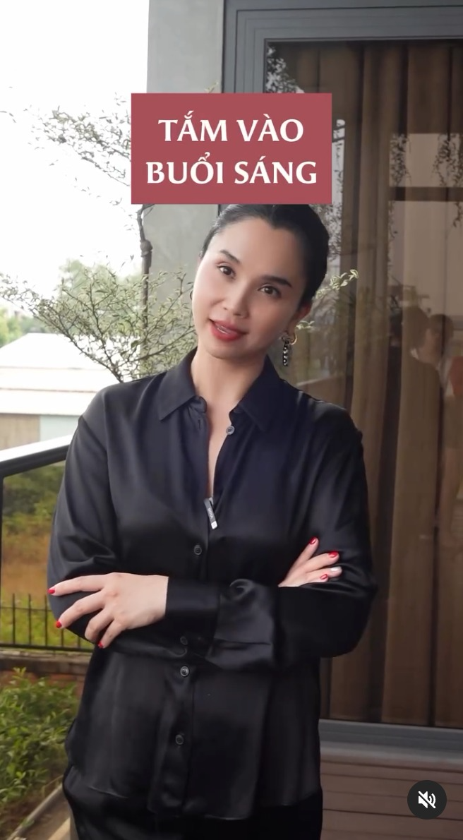 "Chị bán gạo" mua 1 lúc 12 chai nước hoa, không phải loại đắt tiền nhưng khẳng định đây là mùi này rất sang- Ảnh 3.