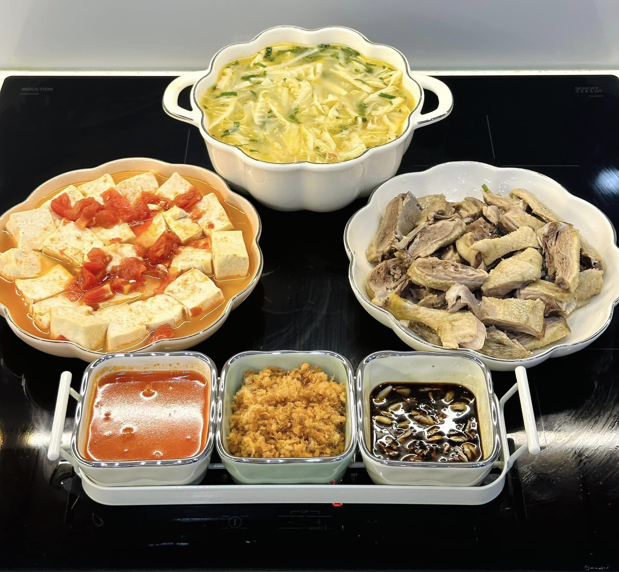 Thắc mắc sao mẹ nấu cả tuần không trùng món, nhìn danh sách siêu tâm huyết này là hiểu, hội chị em học hỏi ngay- Ảnh 15. Thắc mắc sao mẹ nấu cả tuần không trùng món, nhìn danh sách siêu tâm huyết này là hiểu, hội chị em học hỏi ngay- Ảnh 15.