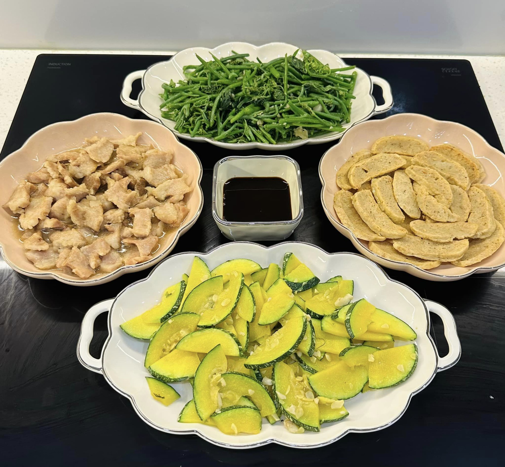 Thắc mắc sao mẹ nấu cả tuần không trùng món, nhìn danh sách siêu tâm huyết này là hiểu, hội chị em học hỏi ngay- Ảnh 12. Thắc mắc sao mẹ nấu cả tuần không trùng món, nhìn danh sách siêu tâm huyết này là hiểu, hội chị em học hỏi ngay- Ảnh 12.