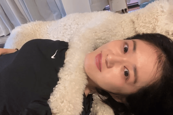 Jang Nara chăm da thế nào mà U45 vẫn trẻ đẹp, được ví như "ma cà rồng" xứ Hàn- Ảnh 3. Jang Nara chăm da thế nào mà U45 vẫn trẻ đẹp, được ví như "ma cà rồng" xứ Hàn- Ảnh 3.