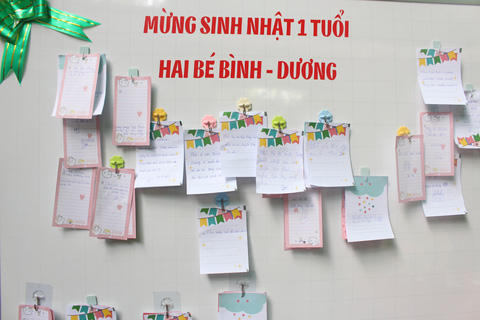 Thảo Cầm Viên đông nghịt ngày cuối tuần vì biến thành “trung tâm tiệc tùng”, mời cả nghìn người tham gia- Ảnh 18. Thảo Cầm Viên đông nghịt ngày cuối tuần vì biến thành “trung tâm tiệc tùng”, mời cả nghìn người tham gia- Ảnh 18.