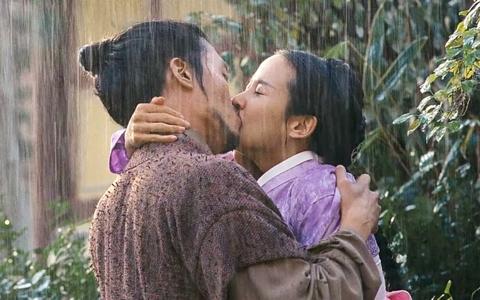 Dàn diễn viên phim 18+ Hàn Quốc "Người hầu" sau 14 năm bây giờ ra sao?- Ảnh 1. Dàn diễn viên phim 18+ Hàn Quốc "Người hầu" sau 14 năm bây giờ ra sao?- Ảnh 1.