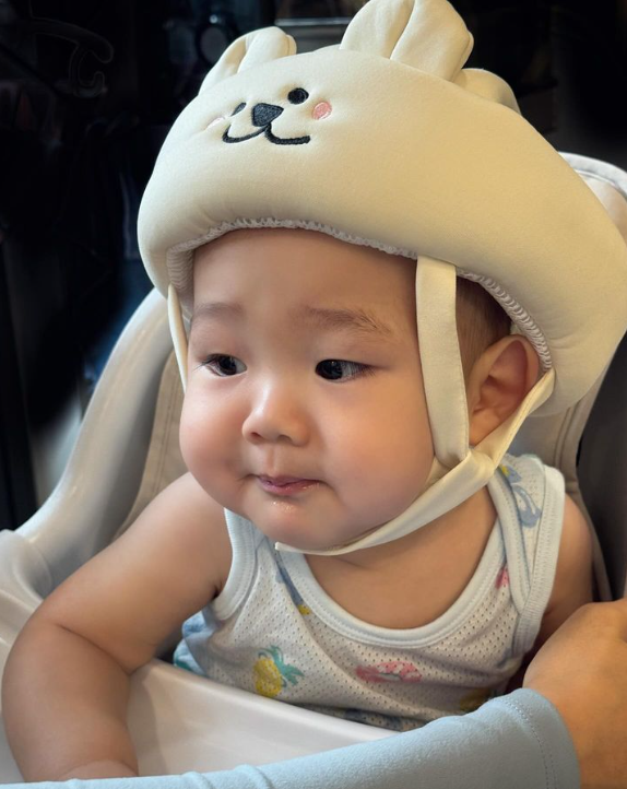 Minh Hằng lần đầu tiết lộ tên thật của quý tử, mang ý nghĩa to lớn, gửi gắm nhiều mong mỏi của ba mẹ- Ảnh 1.