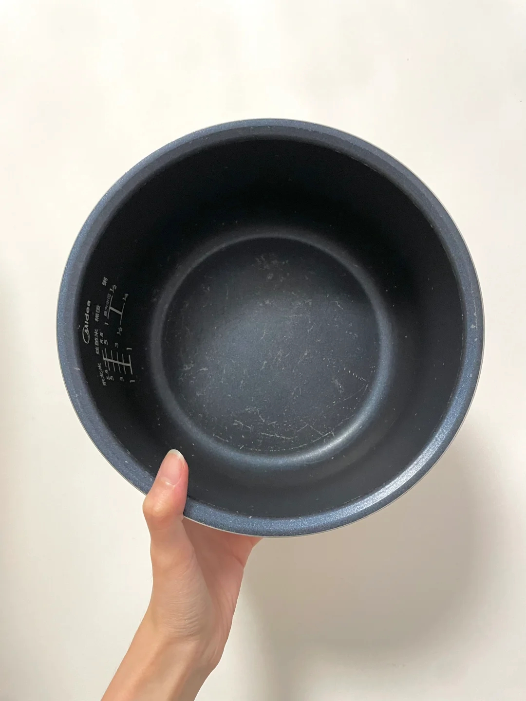 Mạnh dạn bỏ đi 5 món đồ này, căn bếp của bạn sẽ sang và đẹp hơn nhiều- Ảnh 1. Mạnh dạn bỏ đi 5 món đồ này, căn bếp của bạn sẽ sang và đẹp hơn nhiều- Ảnh 1.