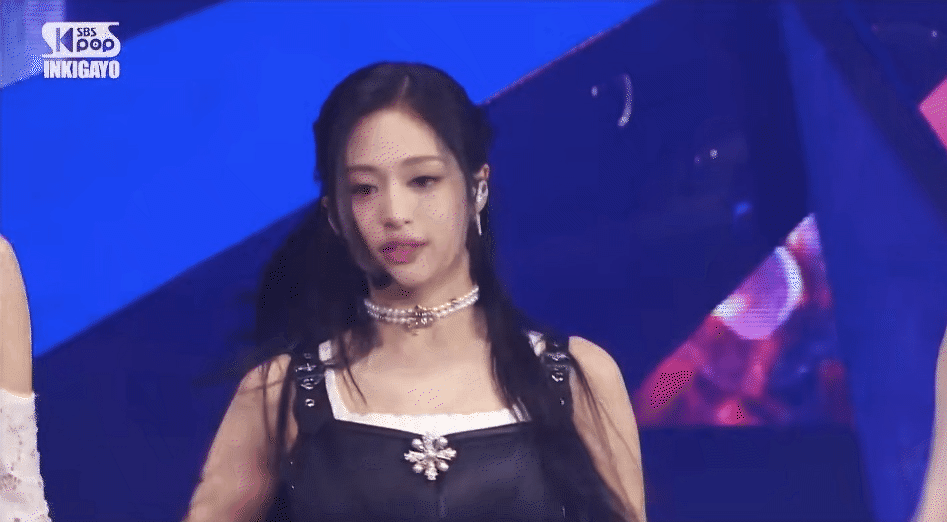 Tranh cãi chuyện "em gái BLACKPINK" được bình chọn là nhóm nhạc kém tài nhất- Ảnh 4.