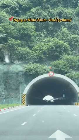 4 người đi du lịch từ Bắc vào Nam siêu tiết kiệm nhờ tự lái xe ô tô: 7 ngày 7 đêm, hết 7 triệu/người!- Ảnh 7. 4 người đi du lịch từ Bắc vào Nam siêu tiết kiệm nhờ tự lái xe ô tô: 7 ngày 7 đêm, hết 7 triệu/người!- Ảnh 7.
