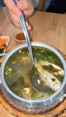 4 người đi du lịch từ Bắc vào Nam siêu tiết kiệm nhờ tự lái xe ô tô: 7 ngày 7 đêm, hết 7 triệu/người!- Ảnh 8. 4 người đi du lịch từ Bắc vào Nam siêu tiết kiệm nhờ tự lái xe ô tô: 7 ngày 7 đêm, hết 7 triệu/người!- Ảnh 8.