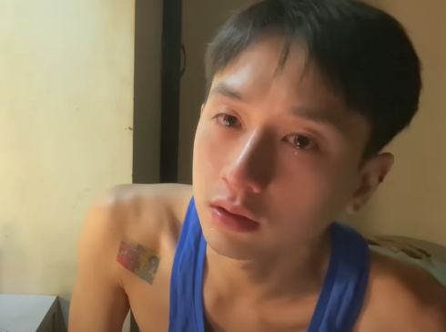 Sao nam vừa công khai bị HIV trở về Việt Nam sau 4 năm ở Thái?- Ảnh 3. Sao nam vừa công khai bị HIV trở về Việt Nam sau 4 năm ở Thái?- Ảnh 3.