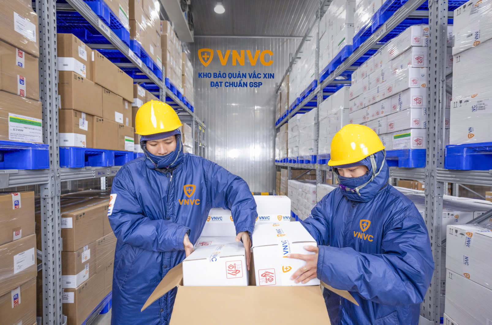 VNVC tiêm hơn 30 nghìn liều vắc xin sởi cho trẻ em TPHCM trong đầu tháng 9- Ảnh 4.