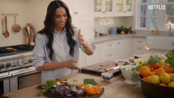 Meghan chuẩn bị ra mắt show nấu ăn mới, cô sẽ ra sao nếu chương trình này  thất bại?