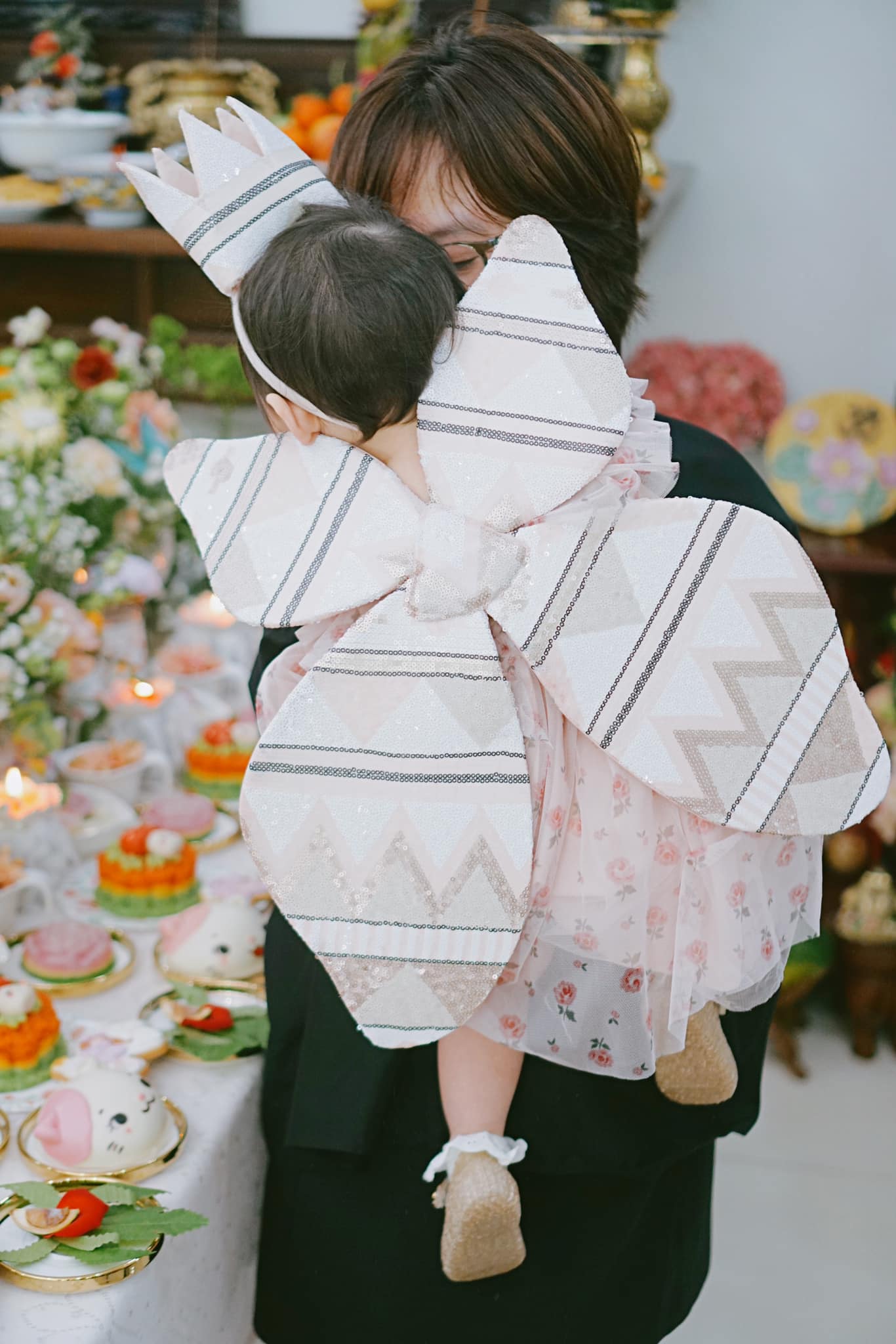 Tiệc thôi nôi cho con gái của mẹ bỉm khiến bất cứ ai cũng phải "wow", cữ ngỡ lạc vào khu rừng thần tiên!- Ảnh 3.