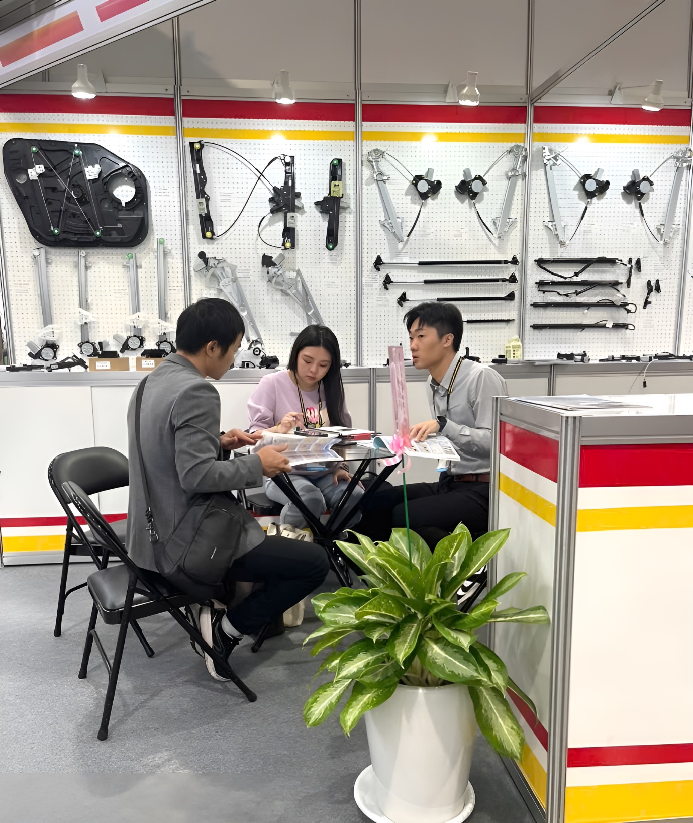 Phụ tùng ô tô VTV AUTO: Nỗ lực tìm kiếm con đường riêng trong thị trường cạnh tranh- Ảnh 3.