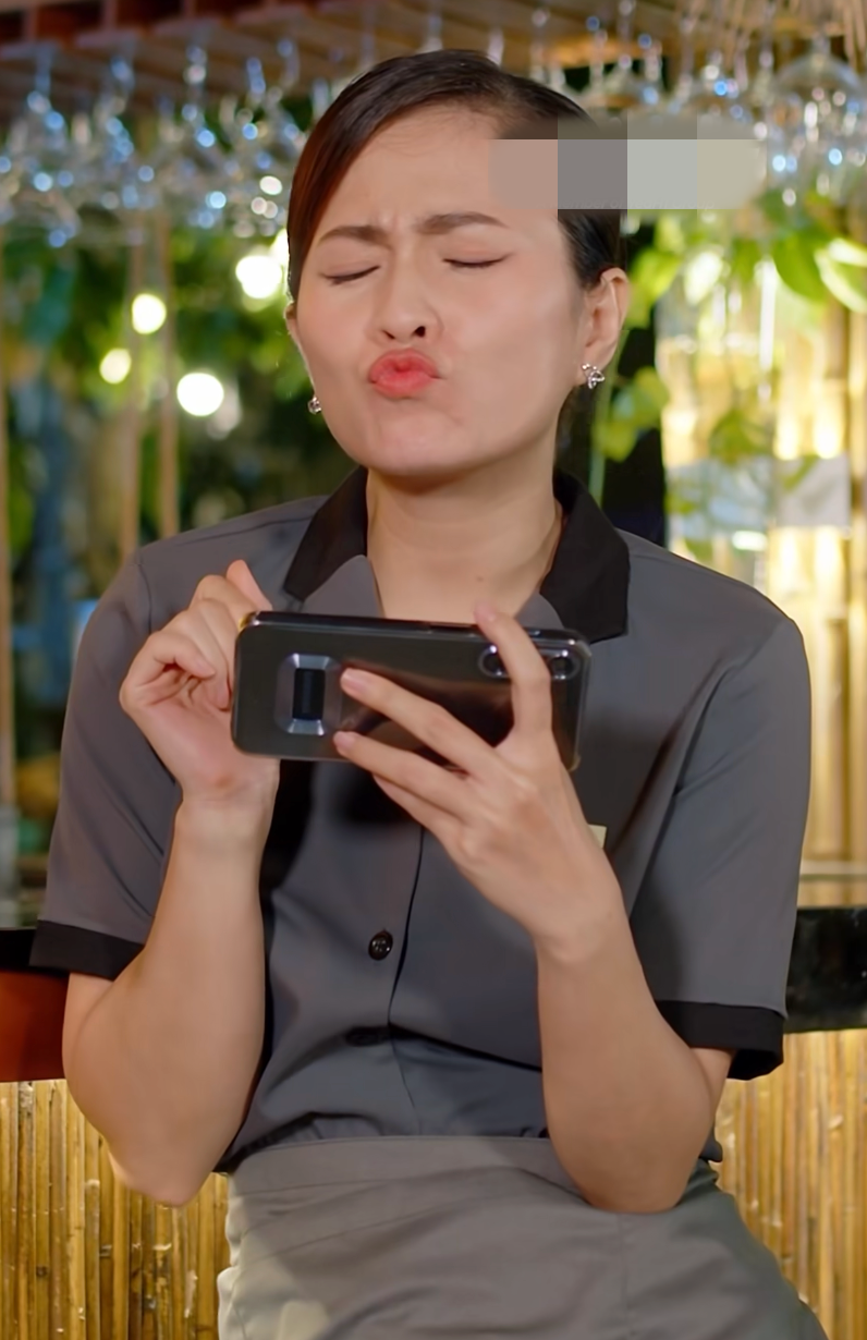 Phim rác "Mẹ lao công học yêu": Kết thúc nhảm nhí- Ảnh 4. Phim rác "Mẹ lao công học yêu": Kết thúc nhảm nhí- Ảnh 4.