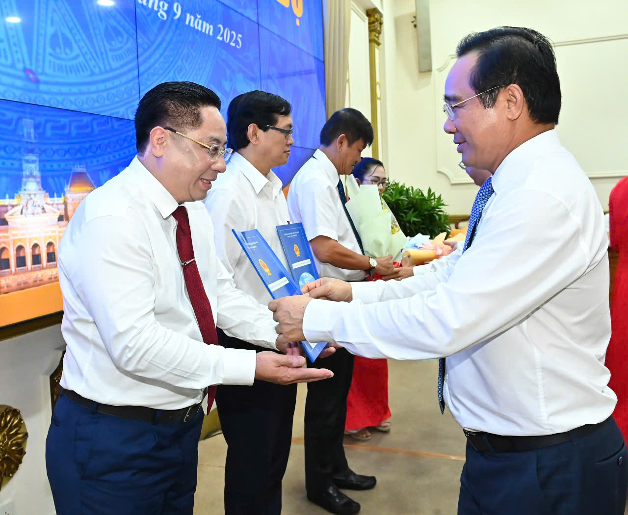 UBND TP.HCM bổ nhiệm tân Chủ tịch Hội đồng thành viên Benthanh Group- Ảnh 2.