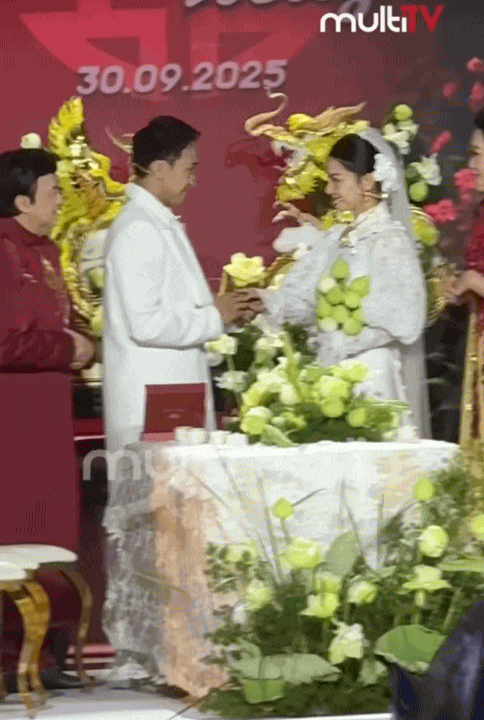MXH rần rần trước "lễ vu quy" của Hồng và Bình hậu "Mưa Đỏ": Đến đạo diễn cũng không thể ngờ có ngày này- Ảnh 1.