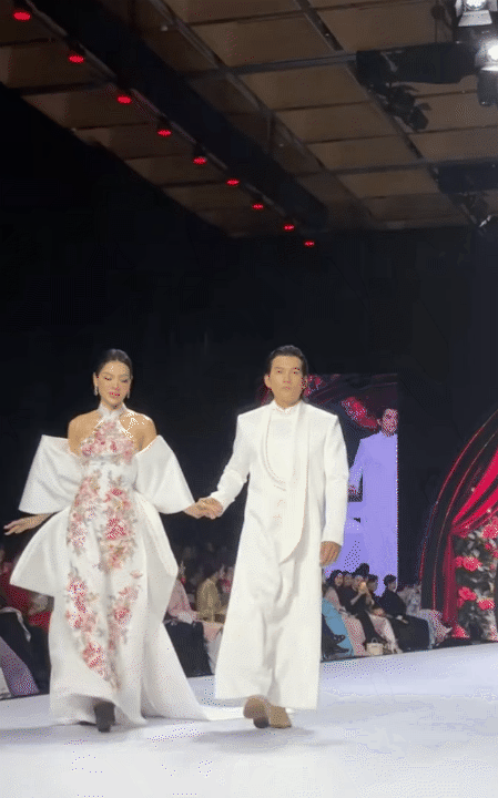 MXH rần rần trước "lễ vu quy" của Hồng và Bình hậu "Mưa Đỏ": Đến đạo diễn cũng không thể ngờ có ngày này- Ảnh 17.