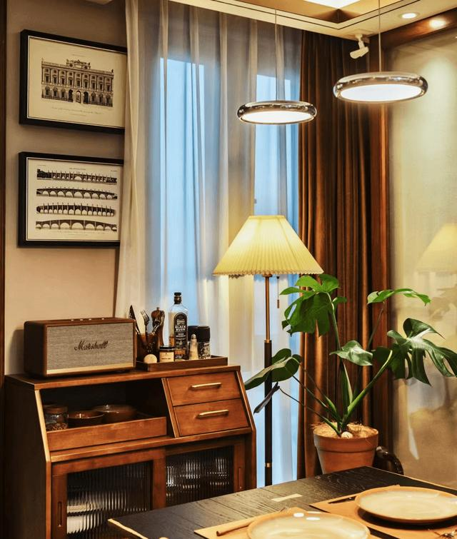 Khám phá ngôi nhà 150m² của người phụ nữ 50 tuổi: Ai cũng nghĩ xa xỉ, nhưng sự thật khiến bất ngờ- Ảnh 3.