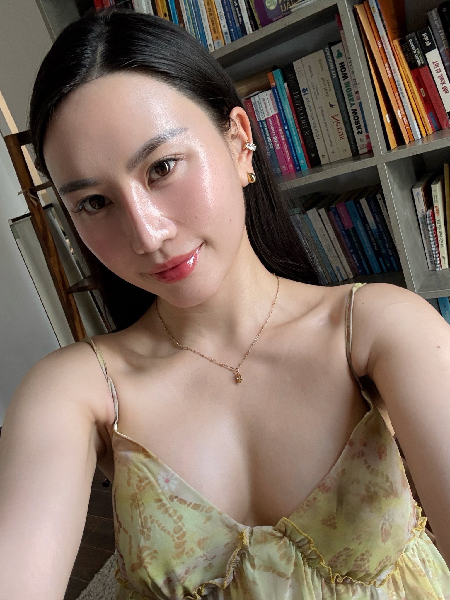 Hành trình 1 năm bỏ đường và nuôi dưỡng estrogen của nữ PT 33 tuổi: "Mặt mộc thôi cũng đủ tự tin"- Ảnh 5.