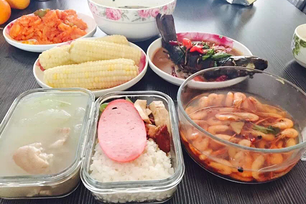 5 thói quen ăn uống xấu khiến bạn già nua và 2 mẹo giúp bổ sung dinh dưỡng cho cơ thể tràn đầy sức sống- Ảnh 4. 5 thói quen ăn uống xấu khiến bạn già nua và 2 mẹo giúp bổ sung dinh dưỡng cho cơ thể tràn đầy sức sống- Ảnh 4.
