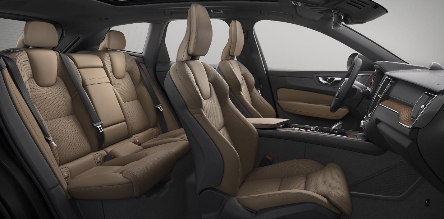 Volvo có chương trình ưu đãi đặc biệt cho khách hàng mua XC60 trong tháng 10- Ảnh 5. Volvo có chương trình ưu đãi đặc biệt cho khách hàng mua XC60 trong tháng 10- Ảnh 5.