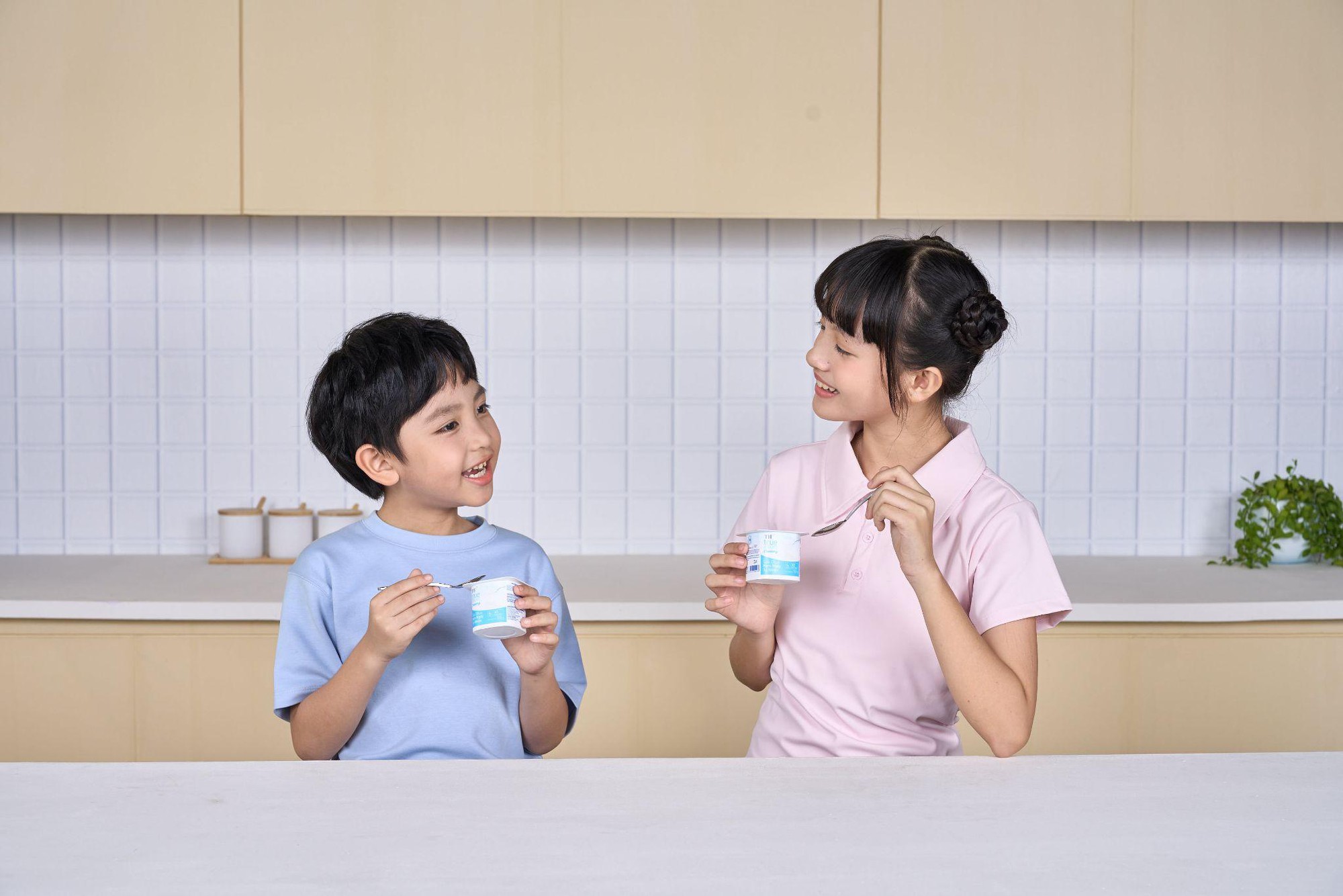 TH ra mắt "Sữa Chua Kem Ngậy Tự Nhiên TH true YOGURT Creamy" - Món tráng miệng cao cấp, sánh ngậy, dinh dưỡng- Ảnh 3.