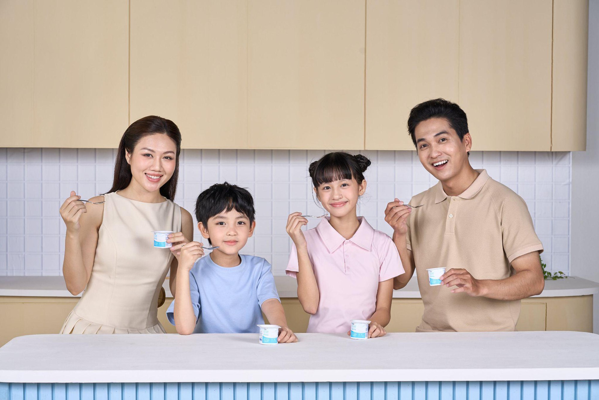 TH ra mắt "Sữa Chua Kem Ngậy Tự Nhiên TH true YOGURT Creamy" - Món tráng miệng cao cấp, sánh ngậy, dinh dưỡng- Ảnh 4.
