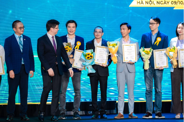 Bizfly Cloud lọt Top 10 Doanh nghiệp Cung cấp Hạ tầng số tại Vietnam Top 10 Tech & Map- Ảnh 2.
