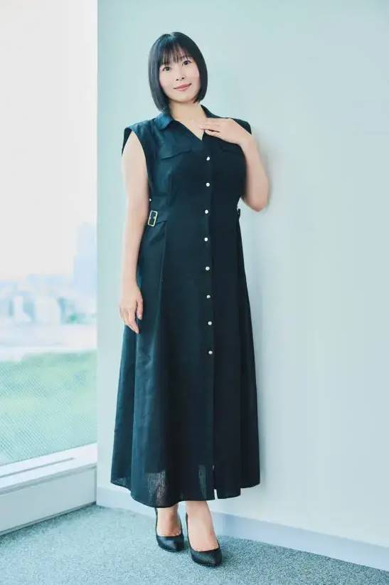 Nữ giáo viên Nhật Bản gia nhập ngành nhạy cảm kiếm tiền, bị trường học phát hiện và cái kết bị "đuổi thẳng cổ"- Ảnh 2.