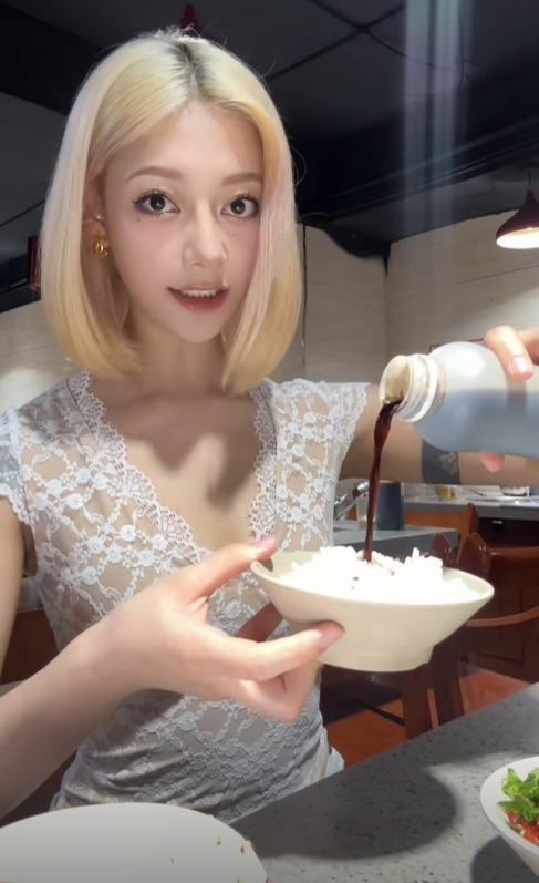 photo-1760426089298