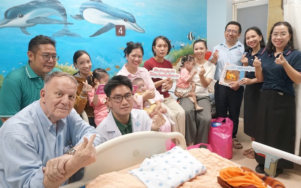 Hành trình chia sẻ yêu thương của Vinimex Group và chương trình Vết Sẹo Cuộc Đời- Ảnh 1.