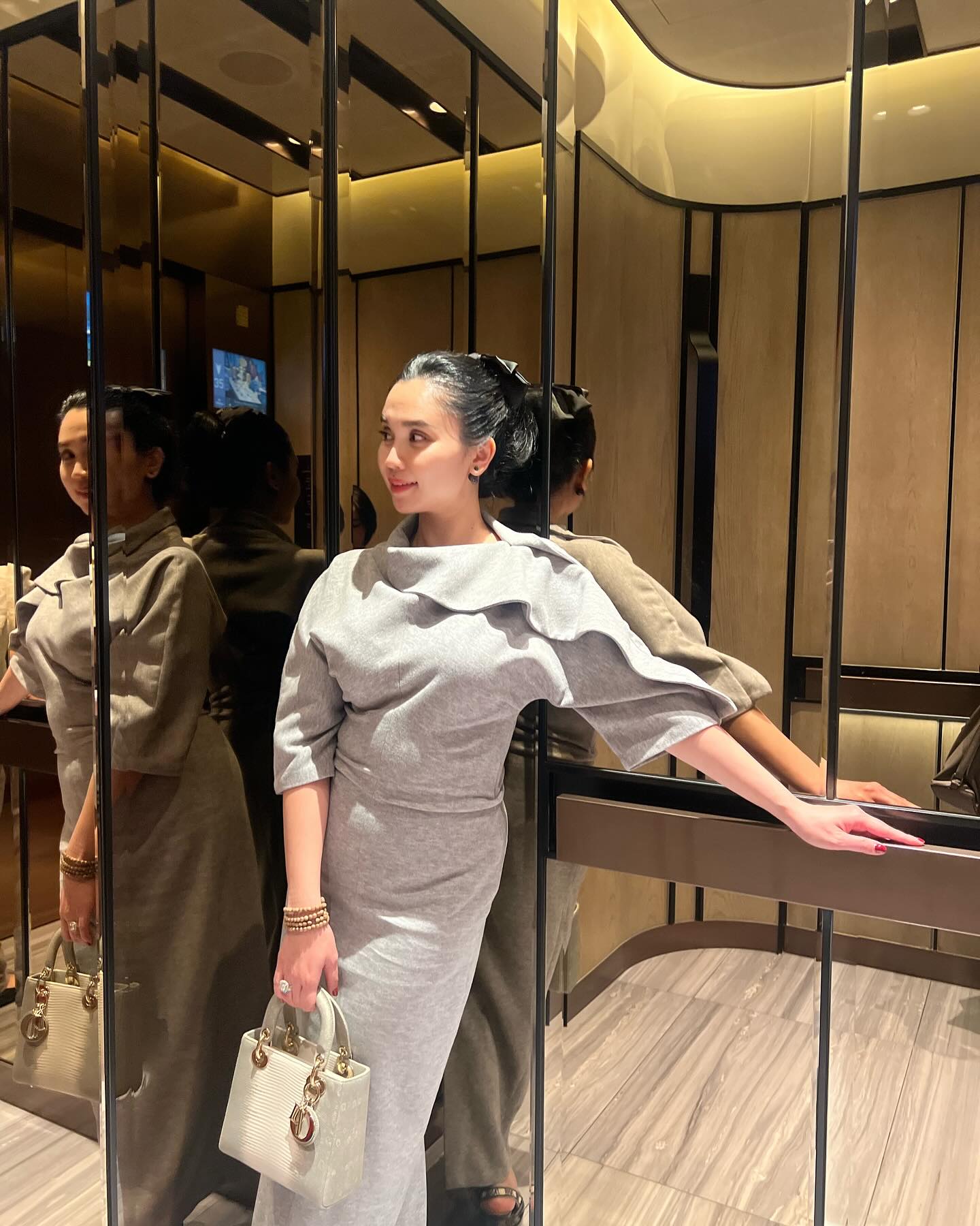 “Điệu” ở tuổi 40: Bí quyết giữ năng lượng và nhan sắc của nữ CEO Linh Đặng - "chị bán gạo nổi nhất MXH"- Ảnh 17.