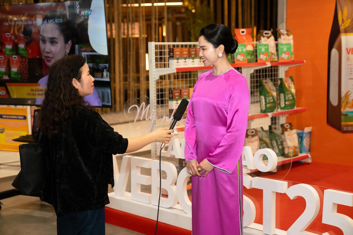 “Điệu” ở tuổi 40: Bí quyết giữ năng lượng và nhan sắc của nữ CEO Linh Đặng - "chị bán gạo nổi nhất MXH"- Ảnh 5.
