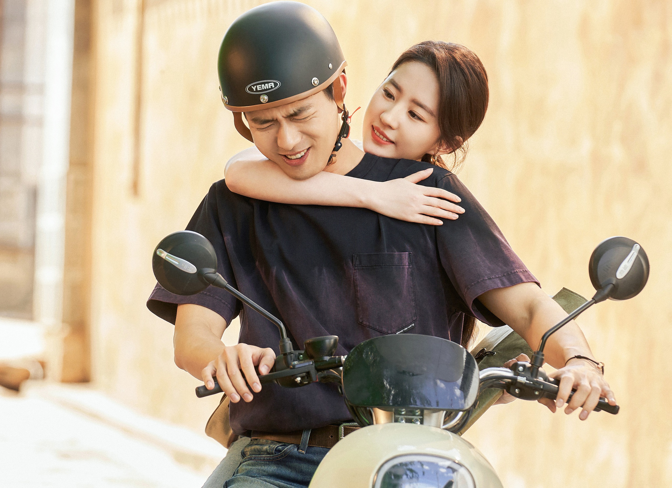 6 phim hiện đại Hoa ngữ ăn khách nhất 2 năm qua: Số 1 hot đến mức có hơn 2 tỷ view- Ảnh 2. 6 phim hiện đại Hoa ngữ ăn khách nhất 2 năm qua: Số 1 hot đến mức có hơn 2 tỷ view- Ảnh 2.