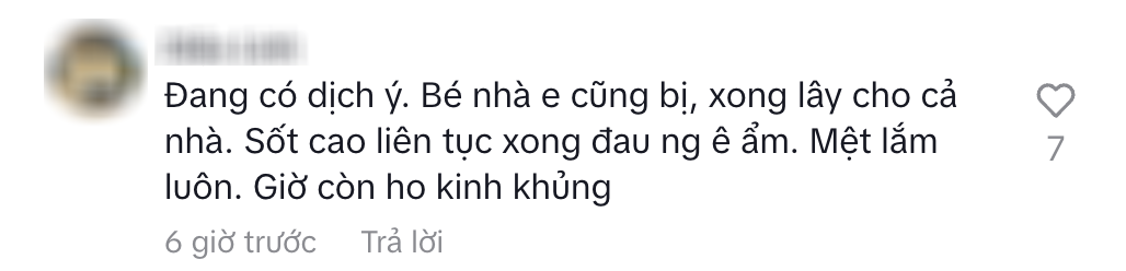 Bé Bún - con gái hot mom Nam Thương, bị ốm: Người mệt nhừ, mắt xưng húp, vẫn xứng danh "tiểu mỹ nhân"- Ảnh 10.