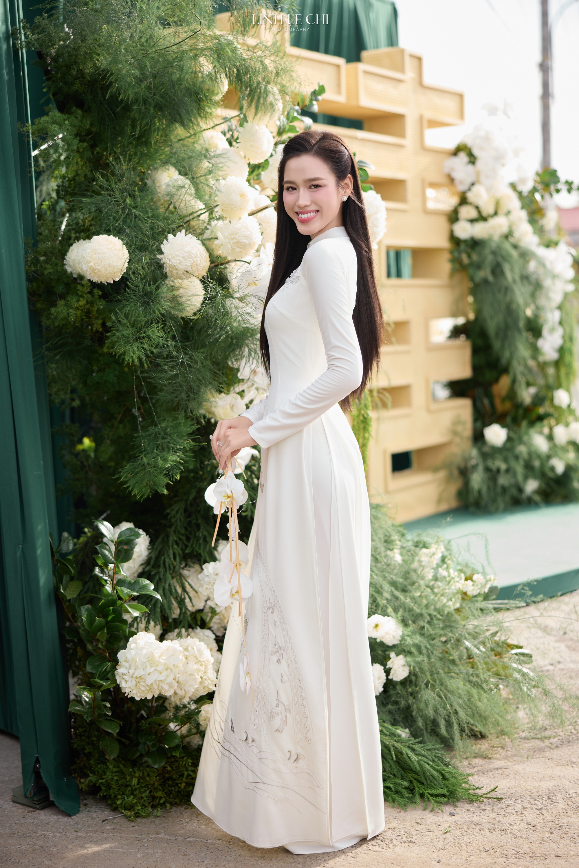 HH Đỗ Hà ăn hỏi: Cô dâu đặt 21 bộ áo dài, riêng áo dài cưới từ tên gọi đã mang ý nghĩa đặc biệt- Ảnh 10.