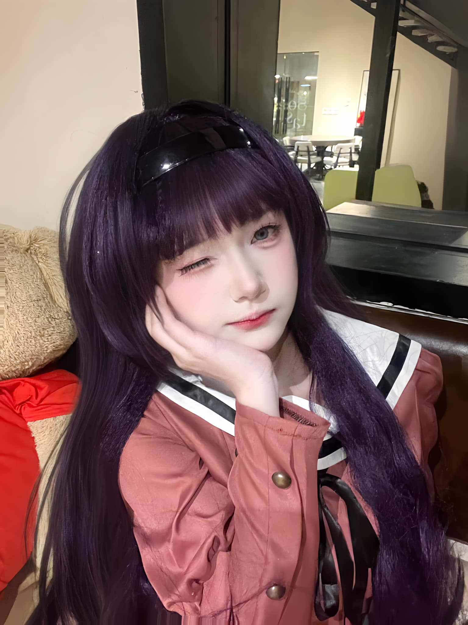 photo-1760583588732