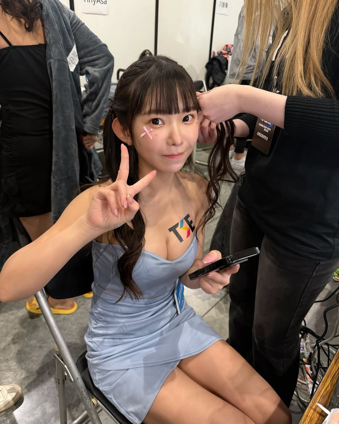 Nữ idol than thở vì đã 30 tuổi nhưng gương mặt quá "baby" nên cứ đăng ảnh là bị report- Ảnh 2.