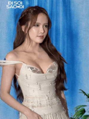 Hồ Ngọc Hà, Thiều Bảo Trâm và dàn sao Việt bị 1 mỹ nhân 41 tuổi "đánh bại"- Ảnh 3. Hồ Ngọc Hà, Thiều Bảo Trâm và dàn sao Việt bị 1 mỹ nhân 41 tuổi "đánh bại"- Ảnh 3.