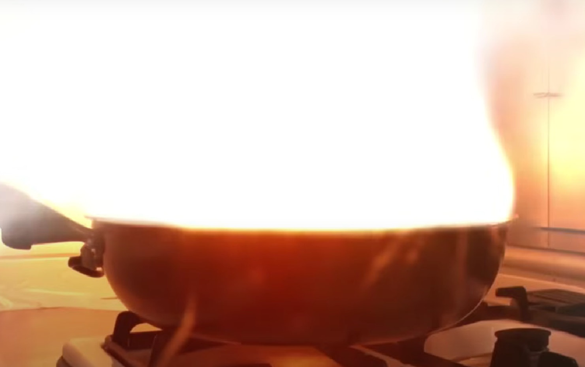 7 thói quen có thể khiến căn bếp nổ tung- Ảnh 1.