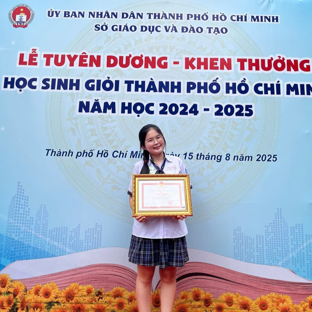 Học sinh giỏi chọn nơi “hợp vibe”, được là chính mình tại Trường Đại học Văn Lang- Ảnh 4. Học sinh giỏi chọn nơi “hợp vibe”, được là chính mình tại Trường Đại học Văn Lang- Ảnh 4.