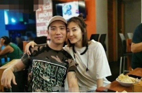 Vụ chồng đại gia của "mỹ nhân phim giờ vàng" bị bắt: Phát hiện sổ đen bao nuôi, mua dâm bằng tiền lừa đảo- Ảnh 2.
