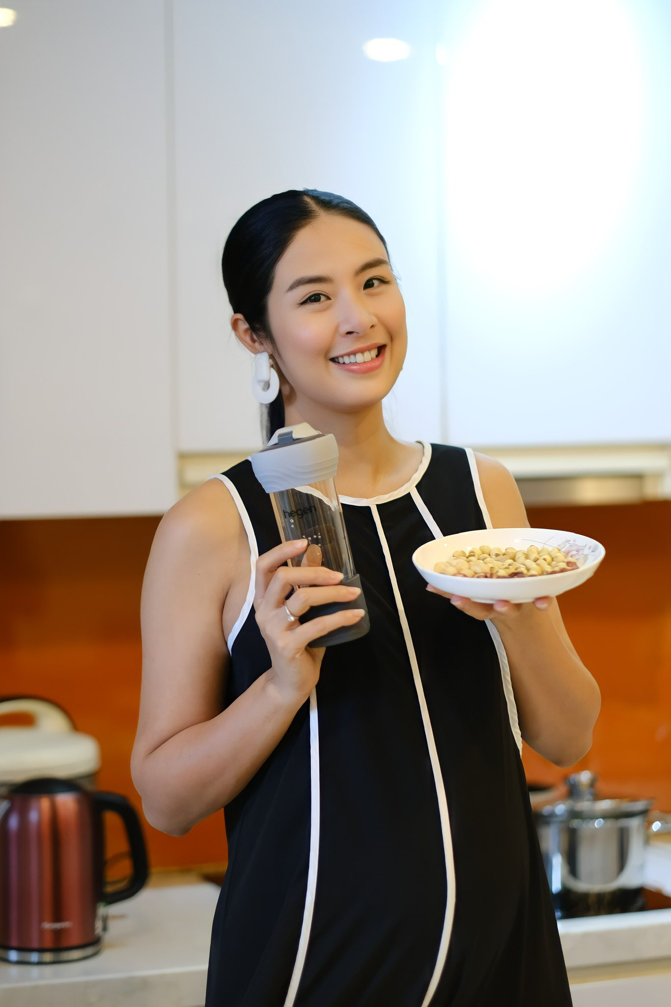 4 hot mom rủ nhau "trốn con", hội tụ trong một khung hình: Nhan sắc mẹ bỉm khiến khắp cõi mạng trầm trồ- Ảnh 14.