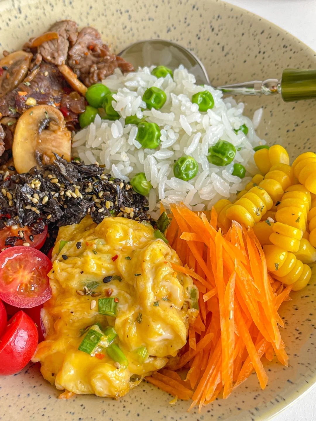 Những ngày bận rộn tôi chỉ cần công thức này: Dễ nấu, ngon miệng, đủ chất mà không sợ béo- Ảnh 2.