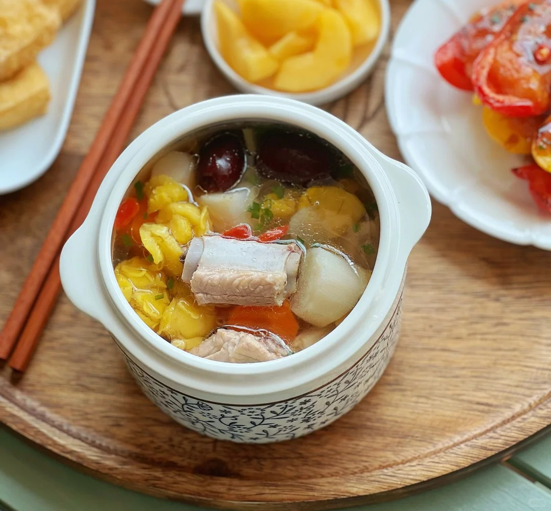 Mâm cơm mùa thu thơm ngọt: 4 món đơn giản mà "chạm vị" nhà, ai ăn cũng khen ngon- Ảnh 3.