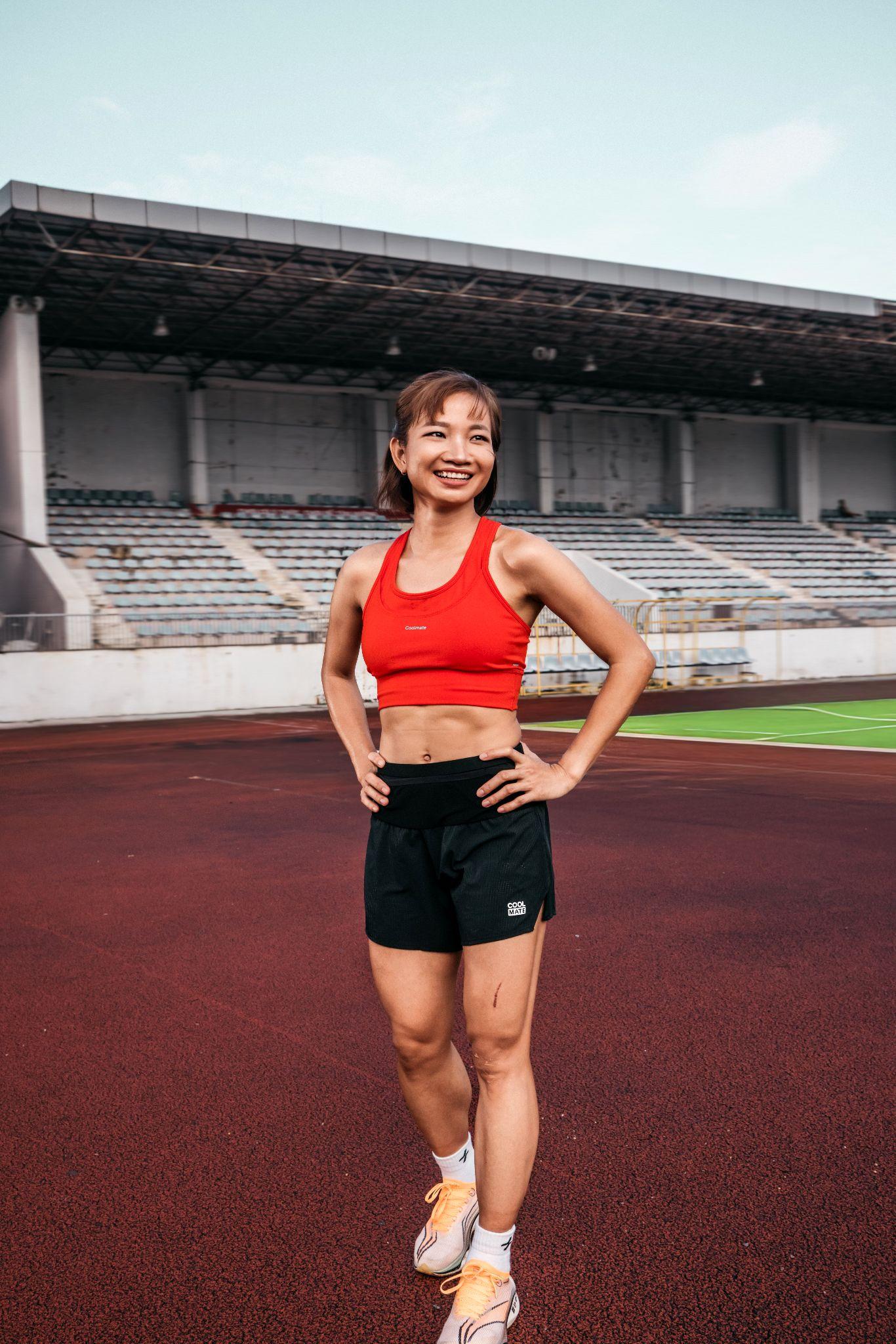 Coolmate hợp tác cùng “Nữ hoàng điền kinh” Nguyễn Thị Oanh ra mắt BST “Nhỏ bé mà phi thường”- Ảnh 3.